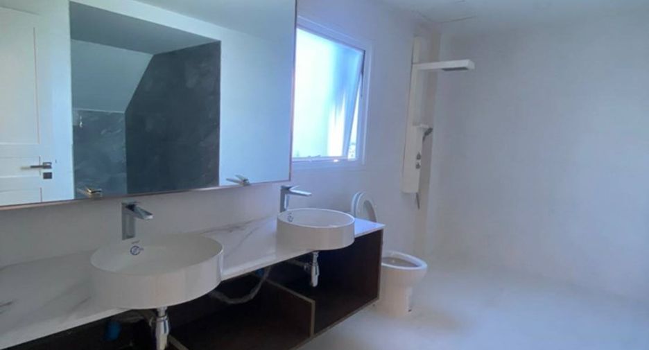 For sale 6 bedrooms condo in Watthana, Bangkok