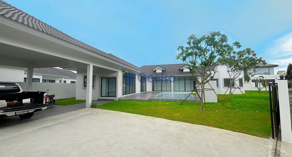 For sale 3 bedrooms house in Bang Lamung, Chonburi