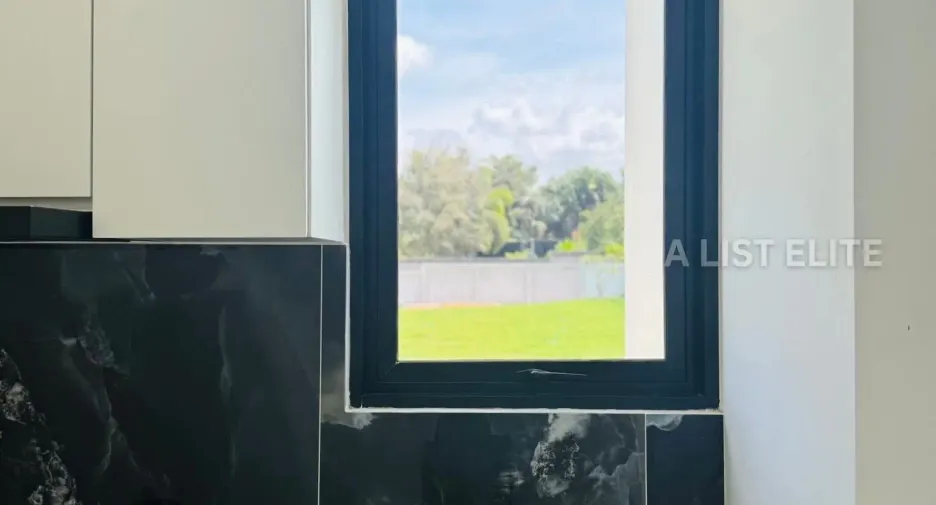 Haus zur Miete mit 4 Zimmer in Bang Lamung, Chonburi