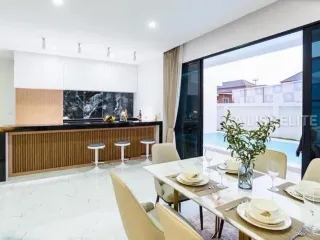 À louer 4 chambres maison à Bang Lamung, Chonburi