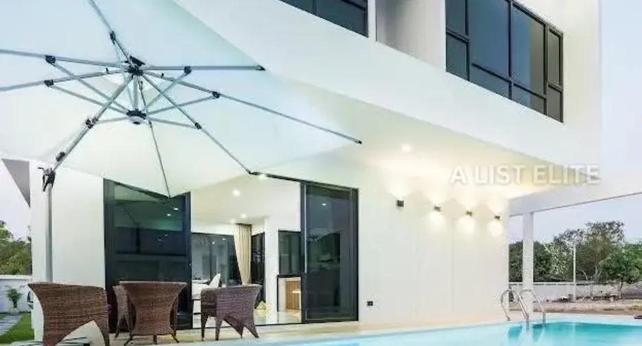 Haus zur Miete mit 4 Zimmer in Bang Lamung, Chonburi