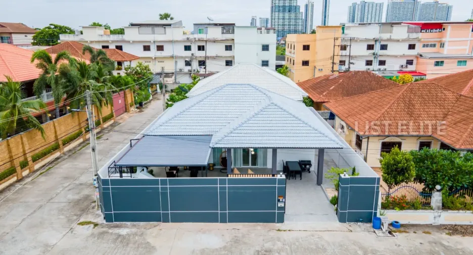For rent 4 bedrooms house in Bang Lamung, Chonburi