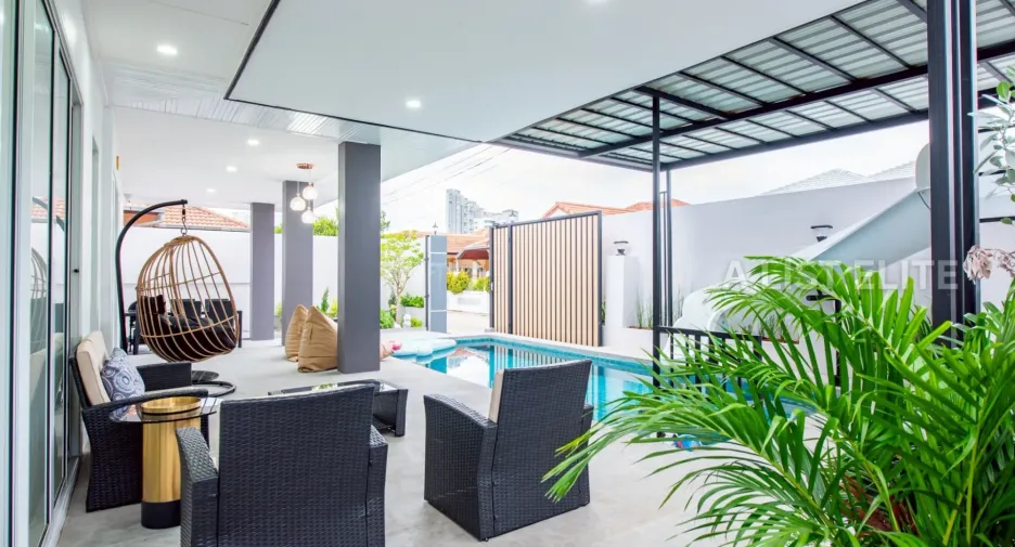 For rent 4 bedrooms house in Bang Lamung, Chonburi