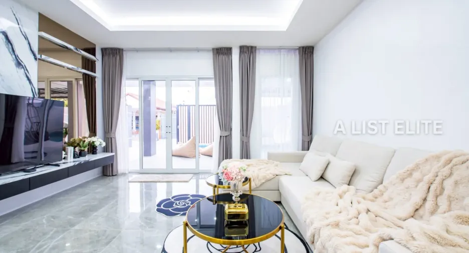 For rent 4 bedrooms house in Bang Lamung, Chonburi