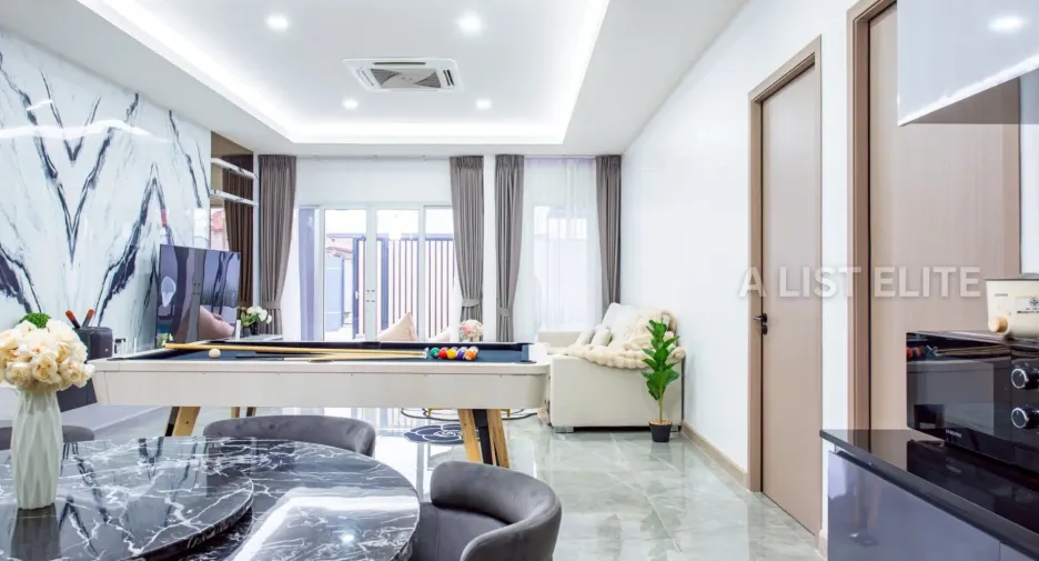 For rent 4 bedrooms house in Bang Lamung, Chonburi