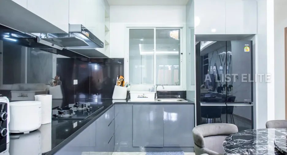 For rent 4 bedrooms house in Bang Lamung, Chonburi