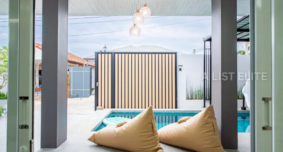 For rent 4 bedrooms house in Bang Lamung, Chonburi