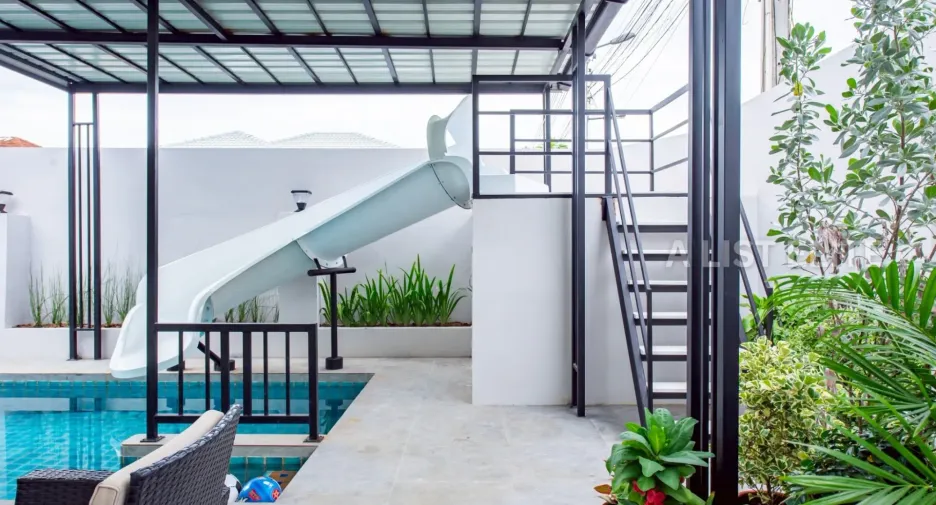 For rent 4 bedrooms house in Bang Lamung, Chonburi