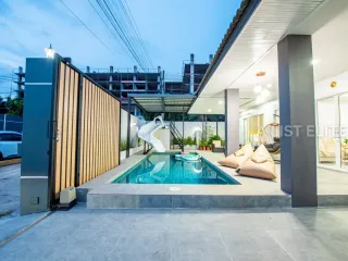 Haus zur Miete mit 4 Zimmer in Bang Lamung, Chonburi