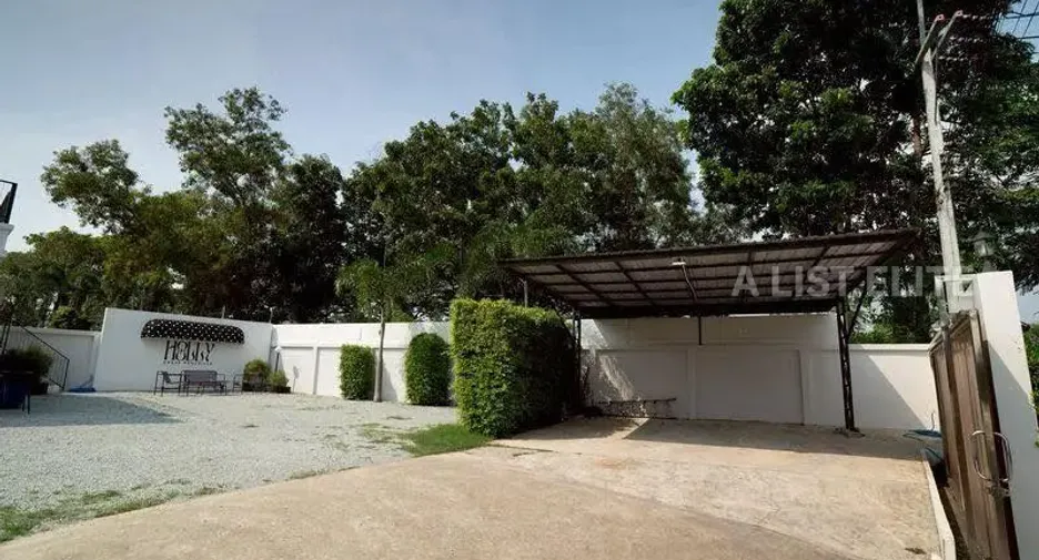 Haus zur Miete mit 6 Zimmer in Bang Lamung, Chonburi