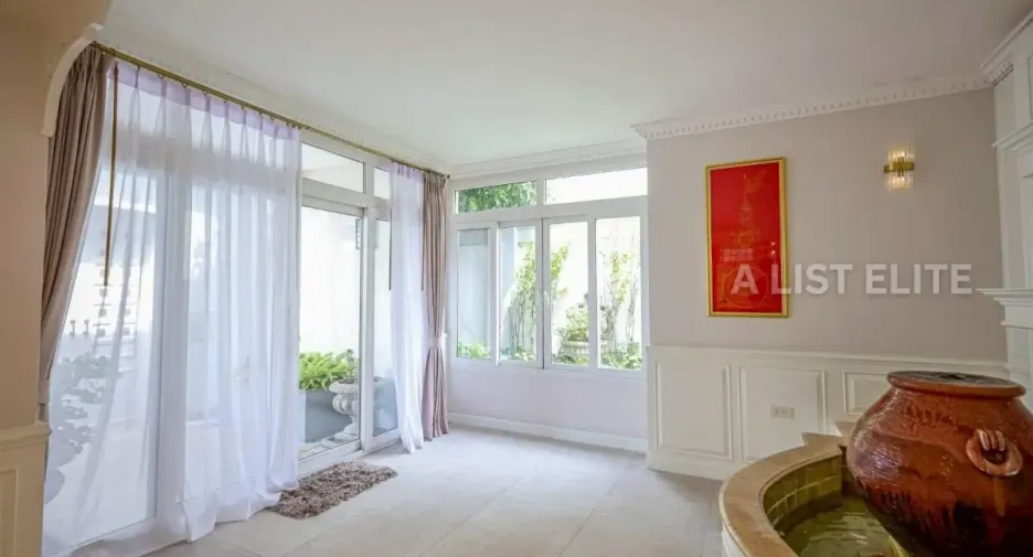 For rent 5 bedrooms house in Bang Lamung, Chonburi
