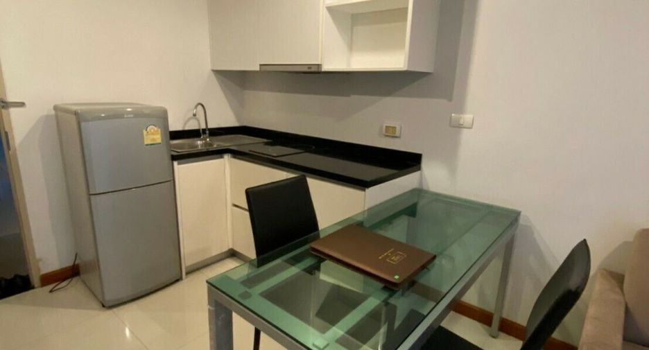 For sale and for rent 1 bed condo in Watthana, Bangkok