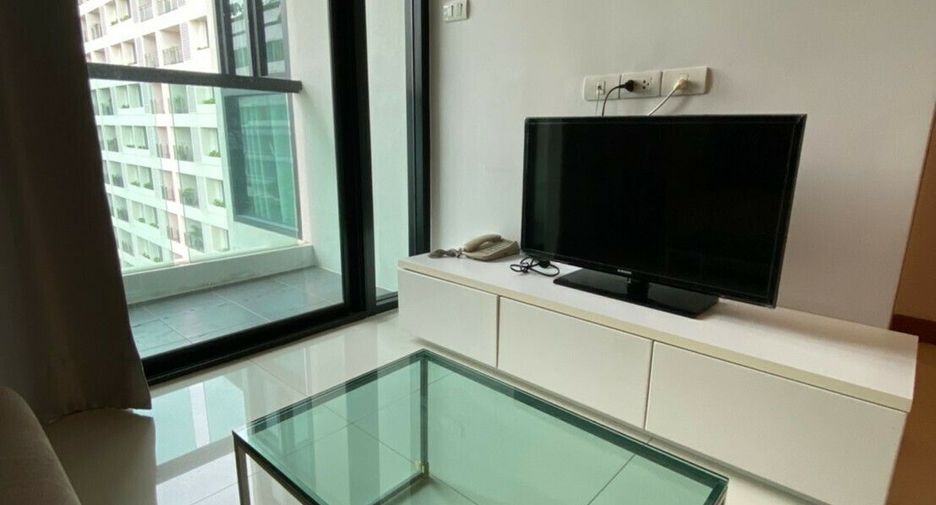 For sale and for rent 1 bed condo in Watthana, Bangkok