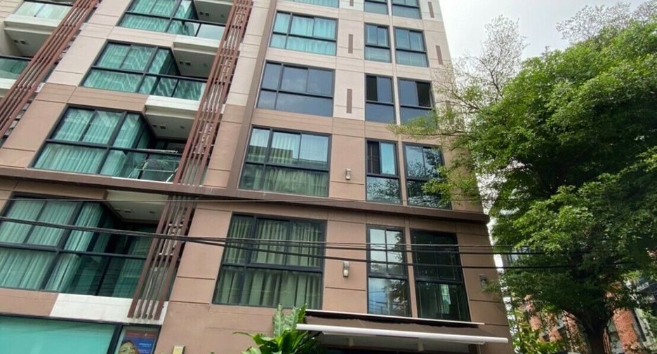 For sale and for rent 1 bed condo in Watthana, Bangkok