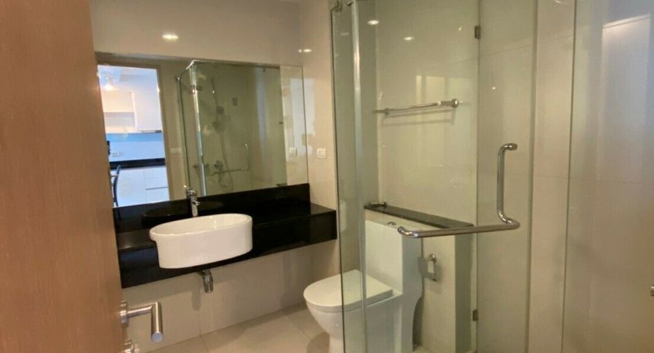 For sale and for rent 1 bed condo in Watthana, Bangkok