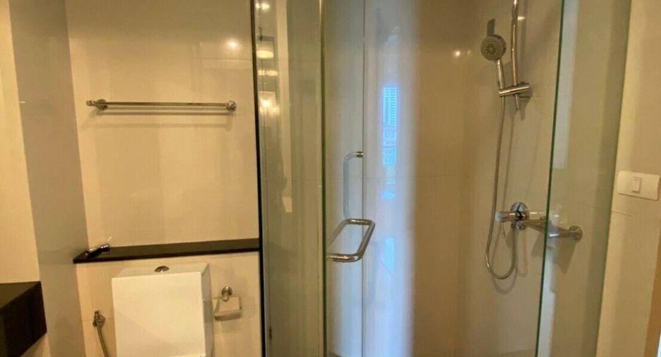 For sale and for rent 1 bed condo in Watthana, Bangkok