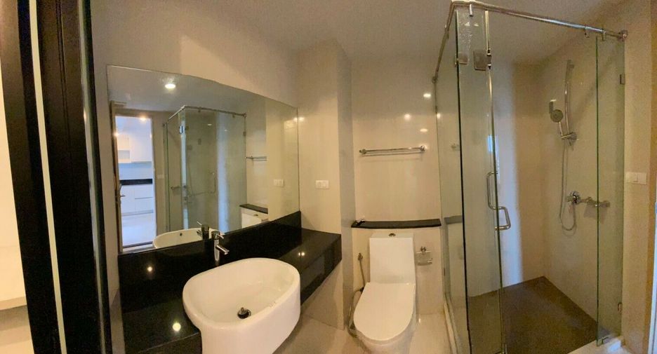For sale and for rent 1 bed condo in Watthana, Bangkok