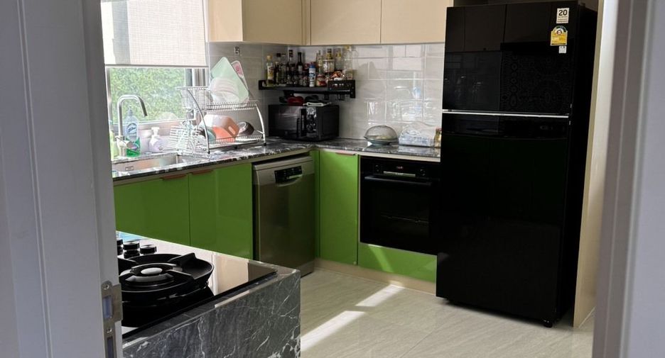 Casa en venta de 4 habitaciones en Lat Krabang, Bangkok
