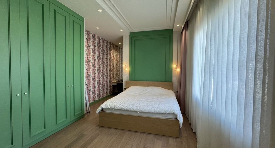 Casa en venta de 4 habitaciones en Lat Krabang, Bangkok