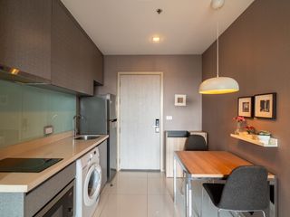 Condo en venta de 1 habitaciones en Khlong Toei, Bangkok