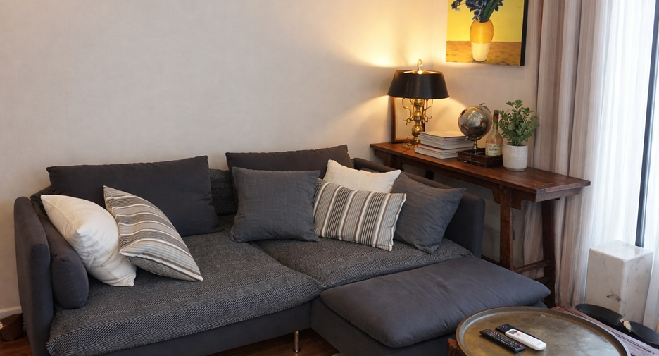 Condo en venta de 2 habitaciones en Phra Khanong, Bangkok