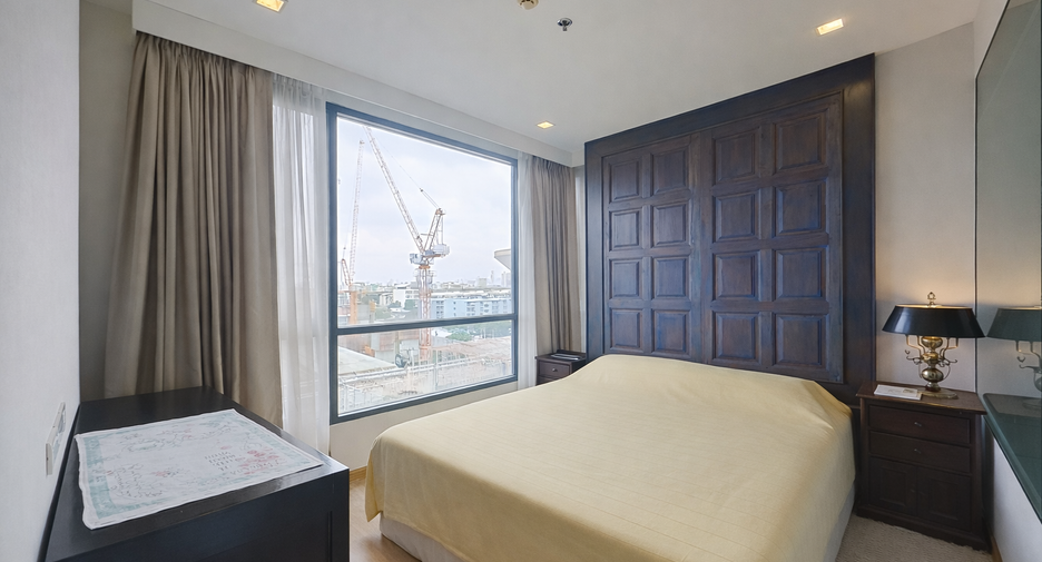 Condo en venta de 2 habitaciones en Phra Khanong, Bangkok