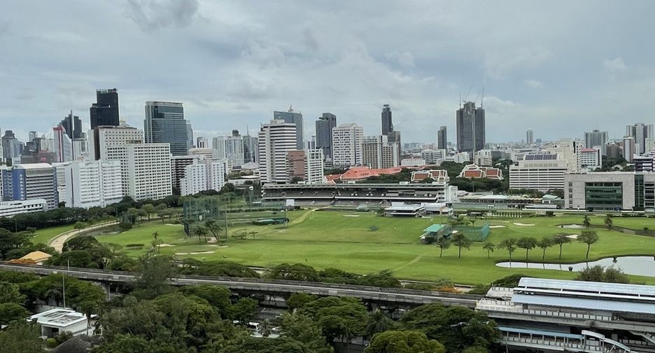 Condo en venta y en alquiler de 2 habitaciones en Pathum Wan, Bangkok