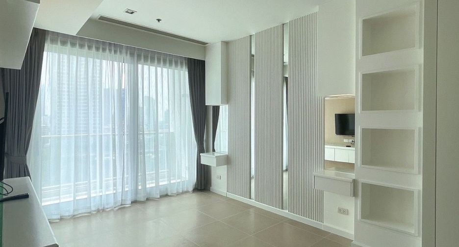 For sale 1 bed condo in Sathon, Bangkok