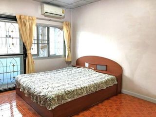 For sale 2 bedrooms townhouse in Don Mueang, Bangkok
