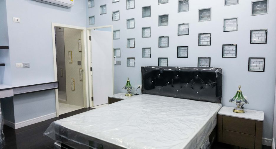 For sale and for rent 2 bedrooms condo in Khlong Toei, Bangkok