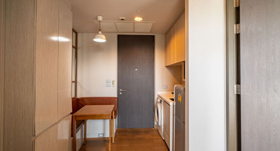Condo en venta de 1 habitaciones en Khlong Toei, Bangkok
