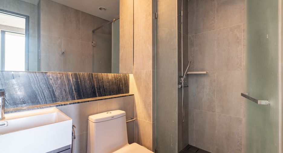 Condo en venta de 1 habitaciones en Khlong Toei, Bangkok