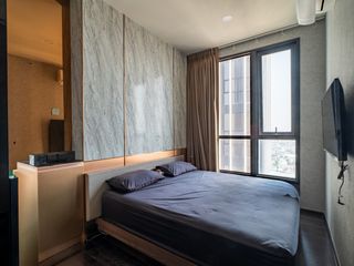 For sale 2 bedrooms condo in Watthana, Bangkok