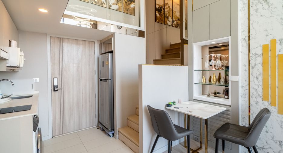 Condo en venta de 1 habitaciones en Sathon, Bangkok