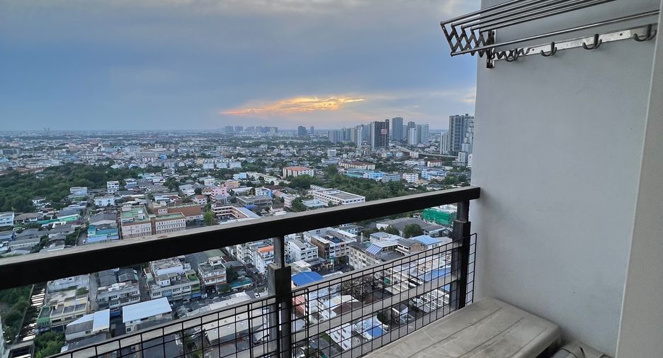 For sale 1 bed condo in Thon Buri, Bangkok