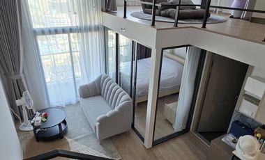 Продажа 1 кровать кондо в Хуаи Кхщанг, Бангкок