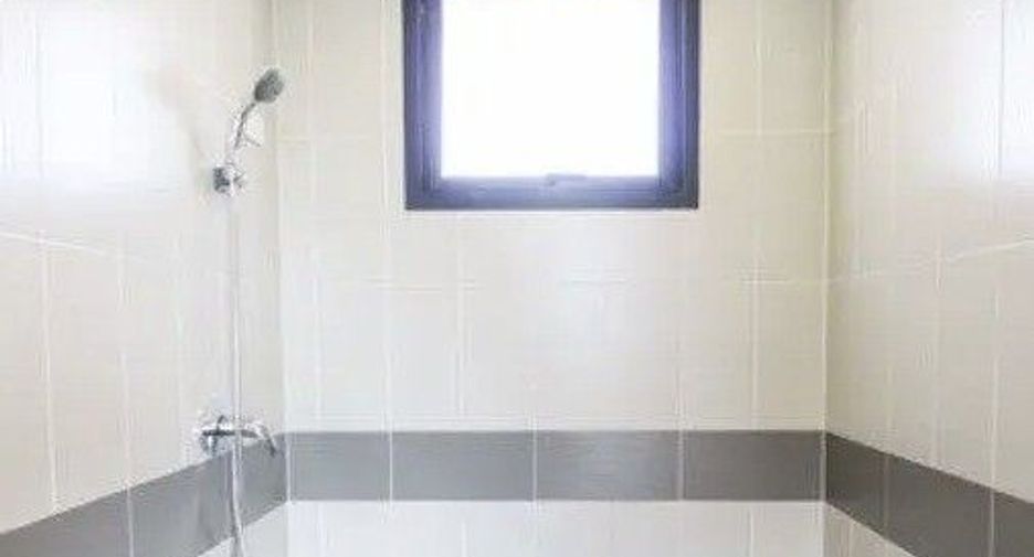 For sale 3 bedrooms townhouse in Chatuchak, Bangkok