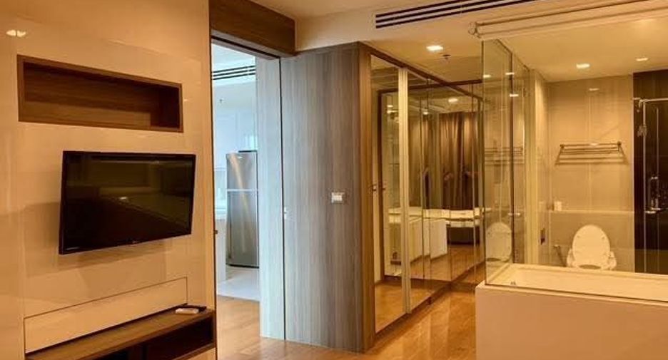 À vendre 1 chambre condo à Sathon, Bangkok