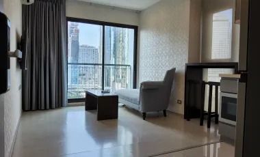 For sale 1 bed condo in Khlong Toei, Bangkok