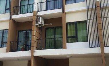 For sale and for rent 4 bedrooms townhouse in Mueang Samut Prakan, Samut Prakan