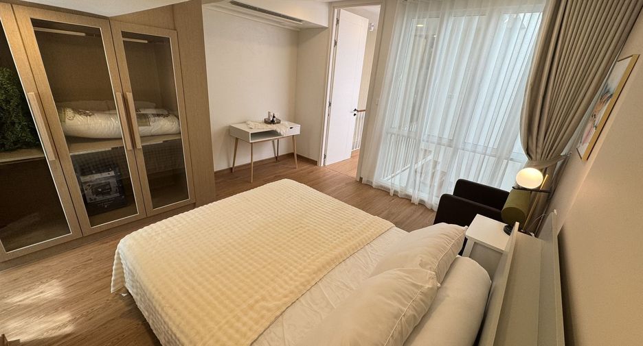 Casa en venta de 2 habitaciones en Watthana, Bangkok