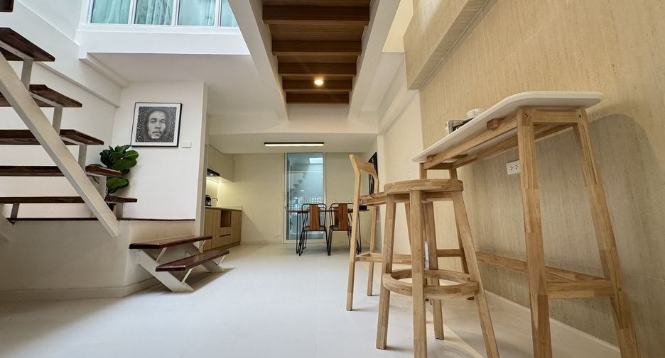 Casa en venta de 2 habitaciones en Watthana, Bangkok