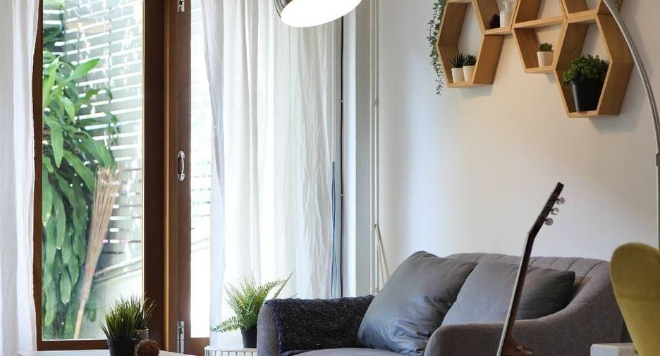Reihenhaus zum Kauf und zur Miete mit 3 Zimmer in Suan Luang, Bangkok