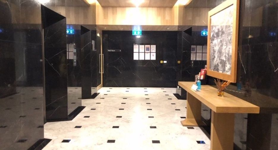 For sale 1 bed condo in Khlong Toei, Bangkok