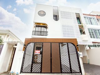 出售 4 卧室 独立屋 在 Wang Thong Lang, 曼谷