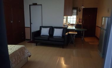 For sale and for rent studio condo in Khlong Toei, Bangkok