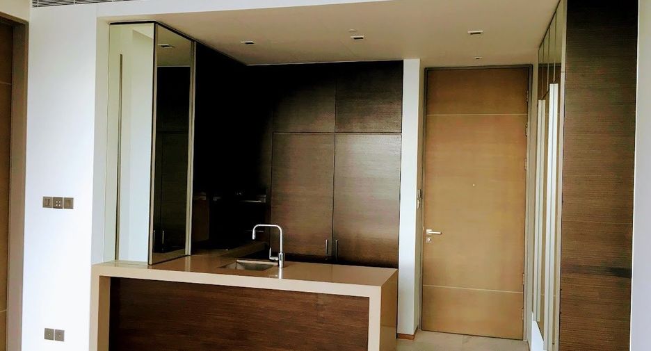 À vendre et à louer 1 chambre condo à Sathon, Bangkok