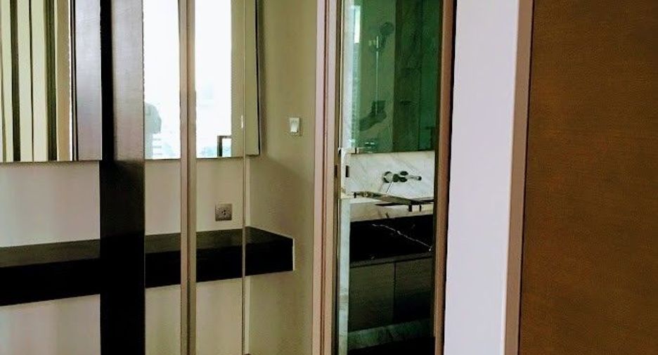 À vendre et à louer 1 chambre condo à Sathon, Bangkok