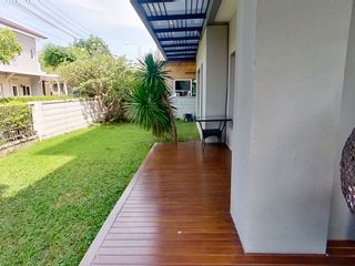 For sale 4 bedrooms house in Bang Na, Bangkok