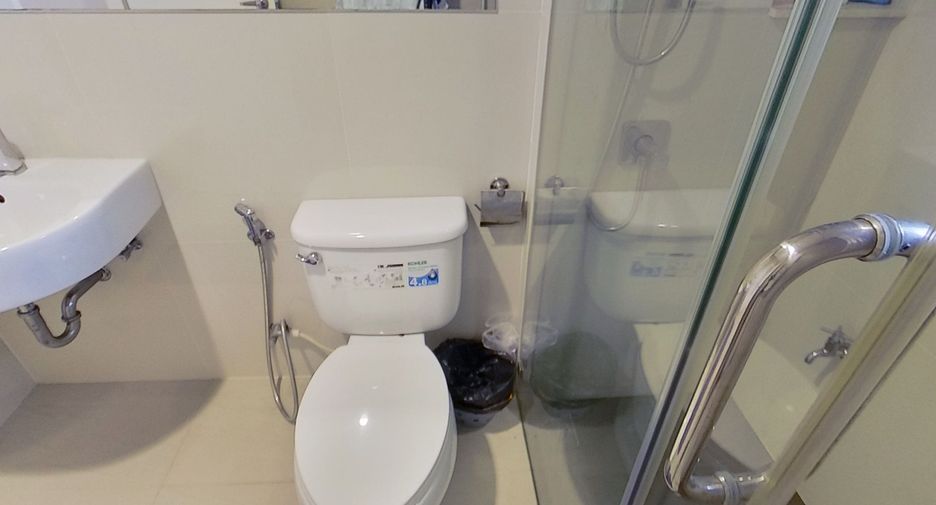 For sale 4 bedrooms house in Bang Na, Bangkok